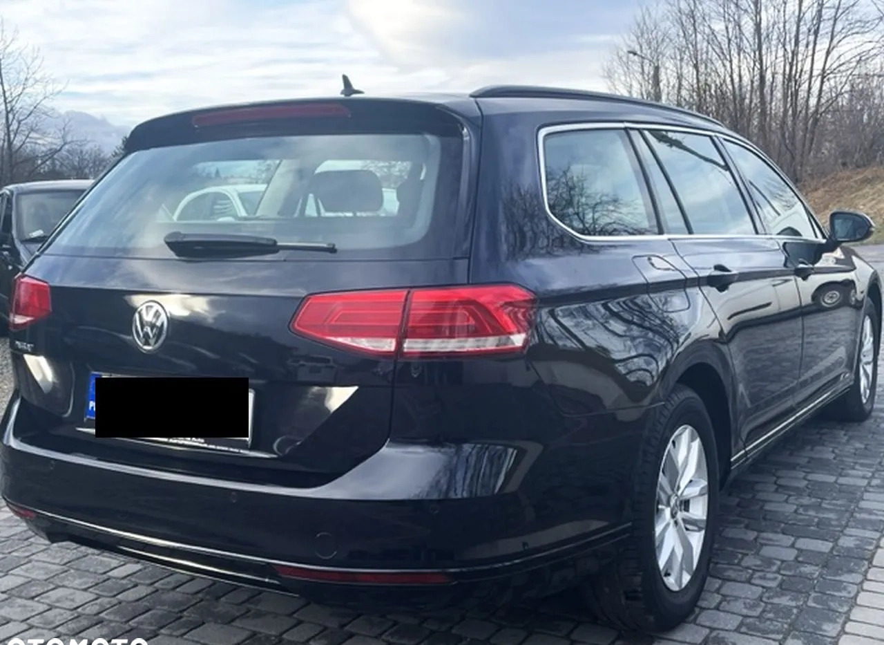 Volkswagen Passat cena 64900 przebieg: 240000, rok produkcji 2018 z Golub-Dobrzyń małe 352